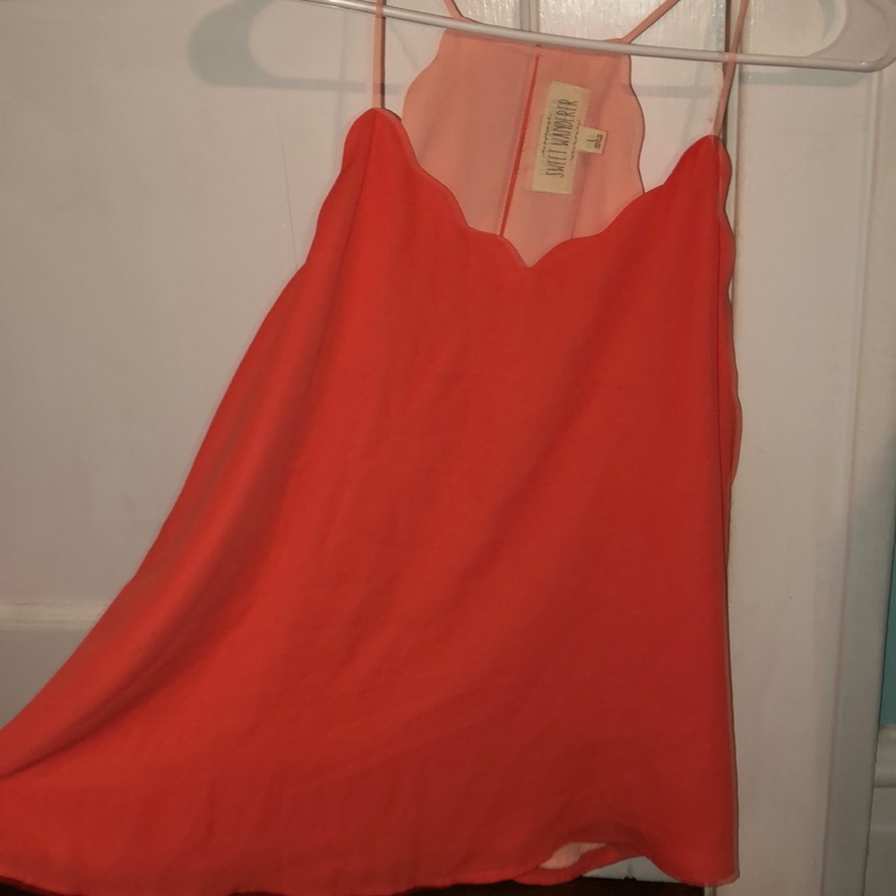 Sweet Wanderer coral tank top